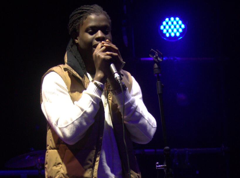 WizzyStar – UK rapper, singer, producer & drummer WizzyStar UK rapper, singer, drummer and producer official artist photo